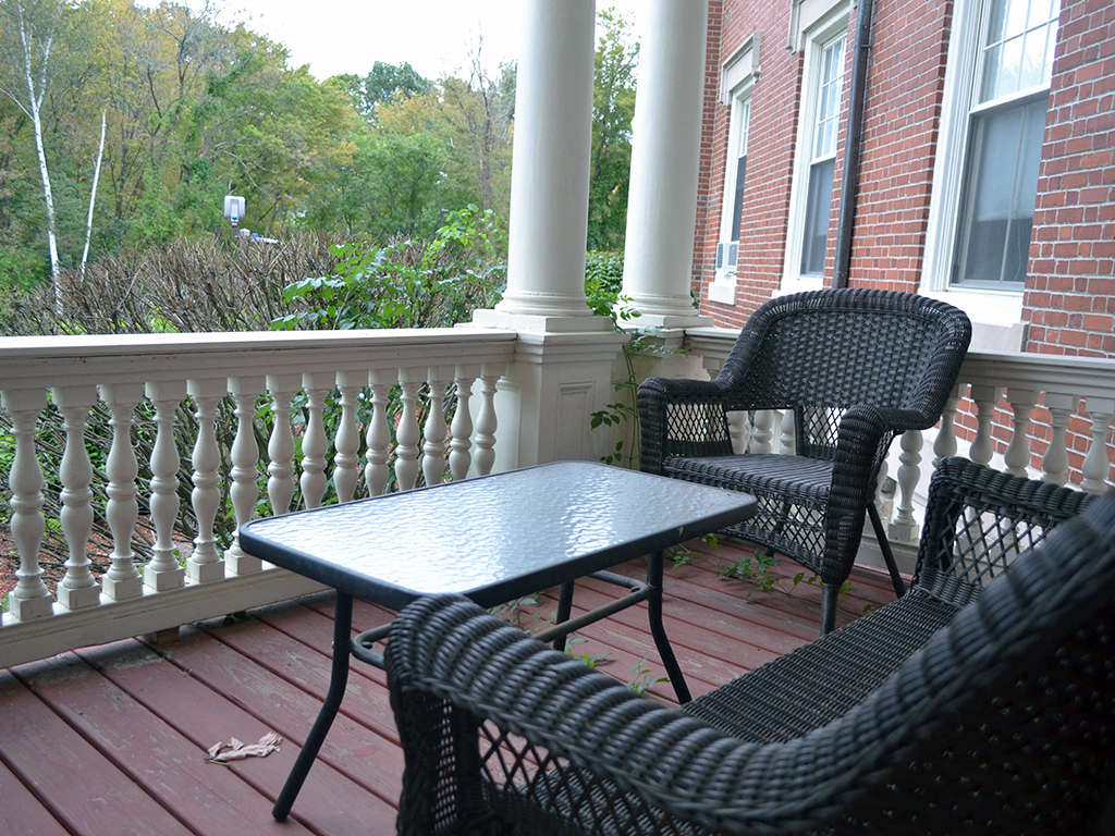 Gallery Photo 19